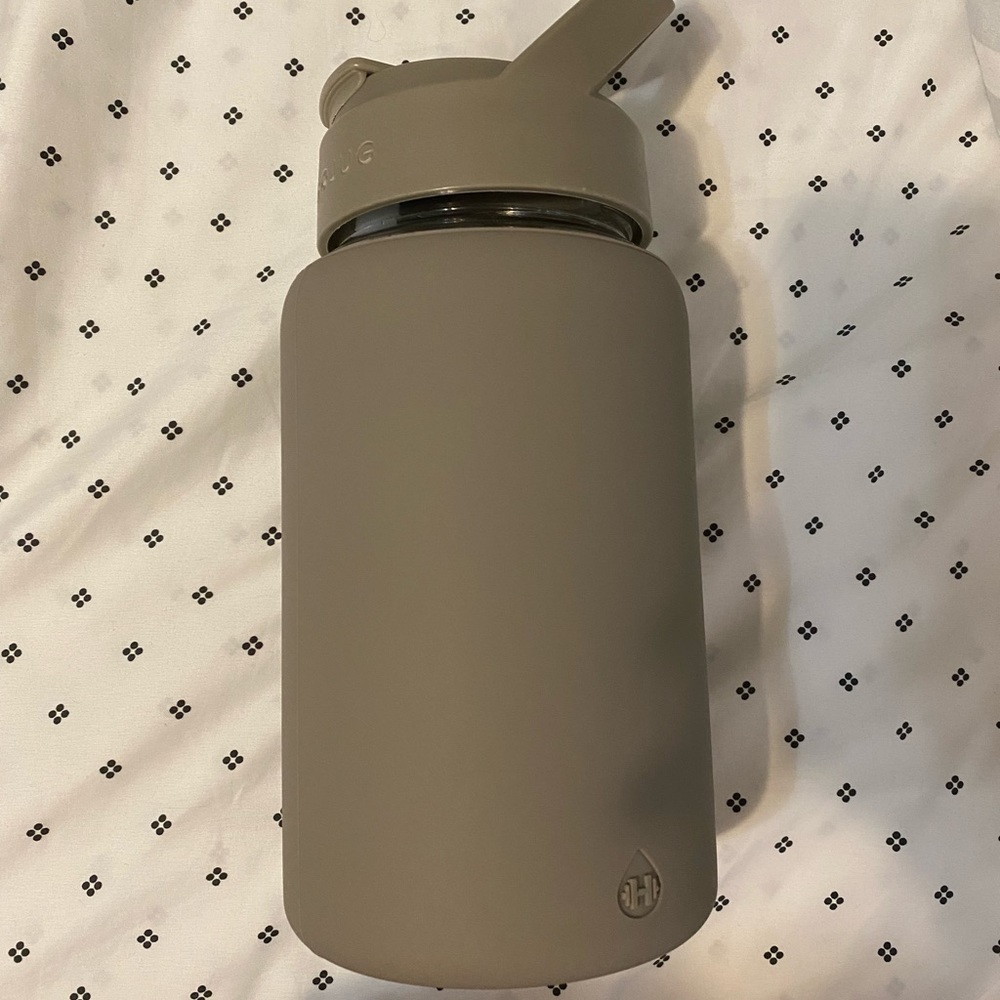 Hydro jug bottle